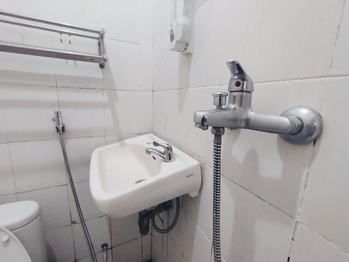 Superstar Residence Tomohon Redpartner מראה חיצוני תמונה