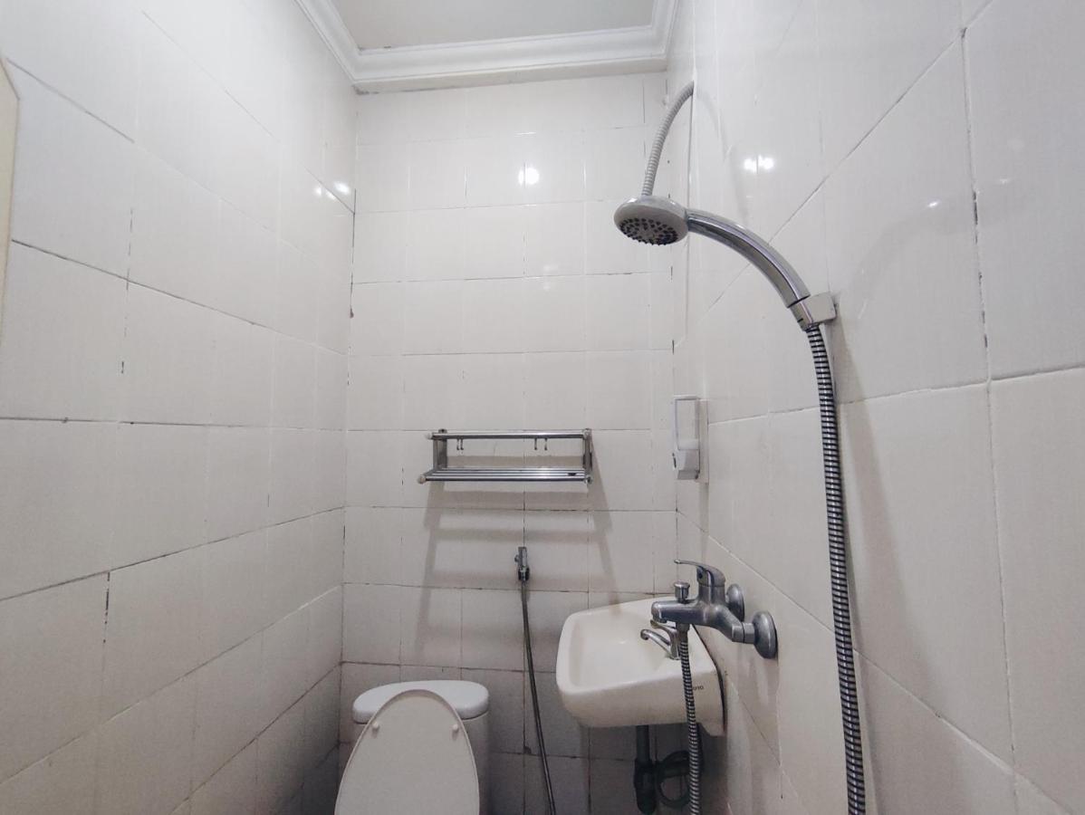 Superstar Residence Tomohon Redpartner מראה חיצוני תמונה