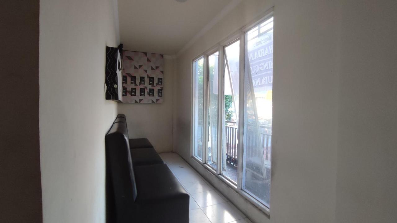 Superstar Residence Tomohon Redpartner מראה חיצוני תמונה